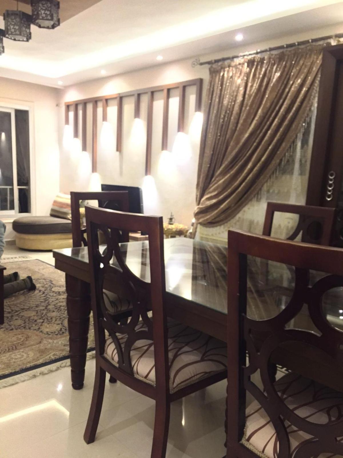 Target Apartment *